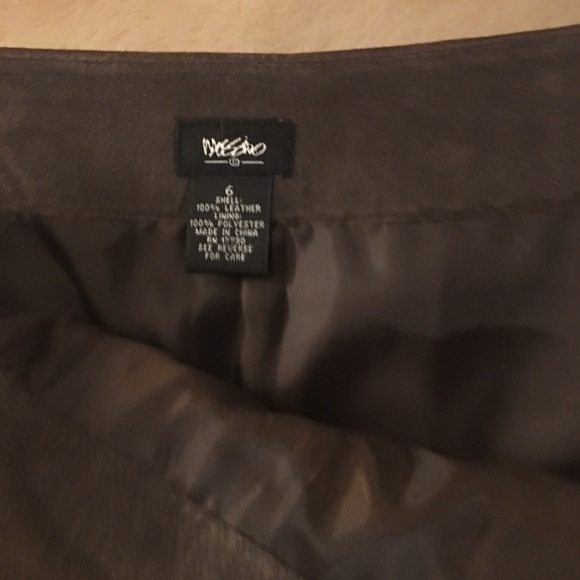 WASSO - Brown/suede mini skirt with 2 pockets. Sz6 - Picture 4 of 7